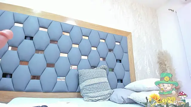 crystal sm online show from March 2026 03:12:02 AM