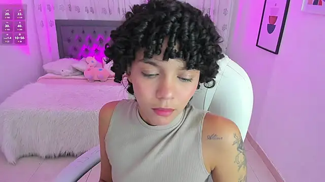 aitana kahlo online show from September 2025 11:34:02 AM