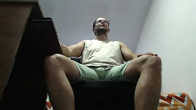 Snapshot of cloudsxxx chatting on September 2025 02:41:01 PM cloudsxxx online show from September 2025 02:41:01 PM