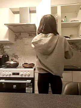 Ladyboyluxe online show from February 2026 08:07:02 PM