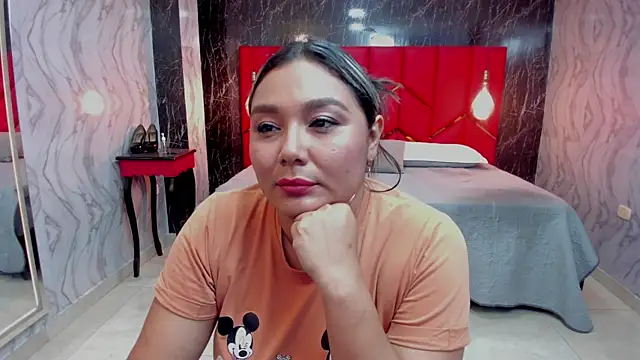 LatinaHoleQueen online show from March 2026 03:07:01 PM