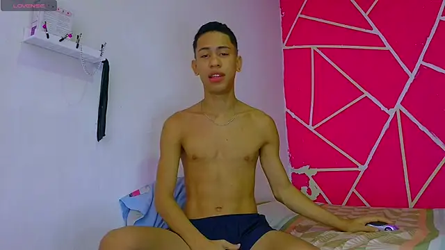 dylan apol0 online show from December 2025 02:07:02 AM