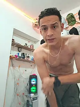 Snapshot of Ethanho0t chatting on October 2025 12:53:02 PM Ethanho0t online show from October 2025 12:53:02 PM