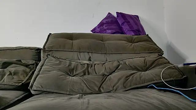 aaron nvk online show from February 2026 09:30:02 PM