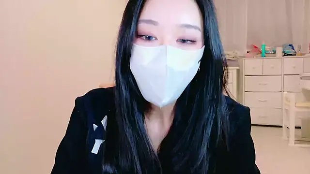 Snapshot of ramuchan_desu chatting on November 2025 01:29:01 AM ramuchan desu online show from November 2025 01:29:01 AM