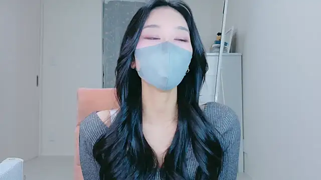 ramuchan desu online show from April 2026 12:24:01 AM