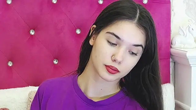 AlexisDevine online show from July 2026 04:25:01 AM