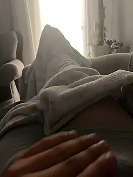 Snapshot of Galal_22 chatting on April 2026 03:35:01 AM Galal 22 online show from April 2026 03:35:01 AM