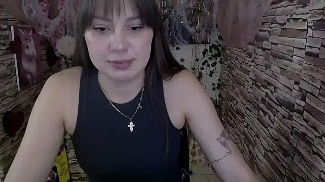 Amanda Bright  online show from October 2025 07:45:01 AM