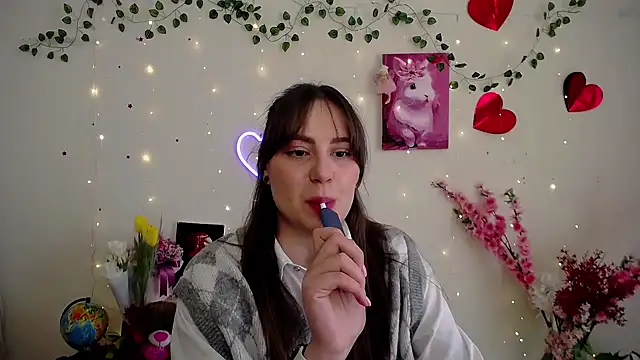 Amanda Bright  online show from March 2026 07:35:02 AM