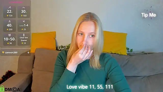 Snapshot of Anna_Chelsea chatting on February 2026 12:58:02 AM Anna Chelsea online show from February 2026 12:58:02 AM