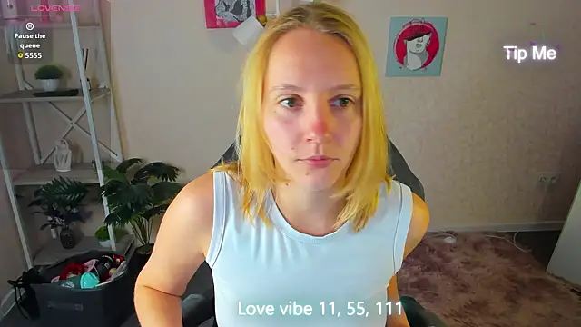 Snapshot of Anna_Chelsea chatting on February 2026 01:01:02 AM Anna Chelsea online show from February 2026 01:01:02 AM