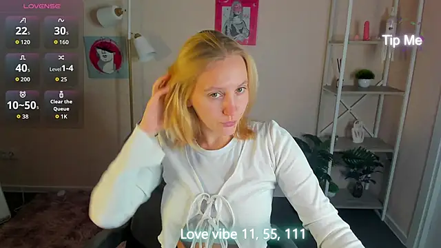 Snapshot of Anna_Chelsea chatting on February 2026 12:29:01 AM Anna Chelsea online show from February 2026 12:29:01 AM