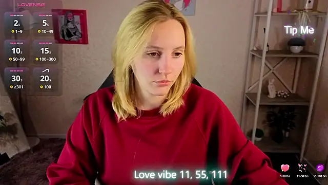 Snapshot of Anna_Chelsea chatting on March 2026 01:01:02 AM Anna Chelsea online show from March 2026 01:01:02 AM