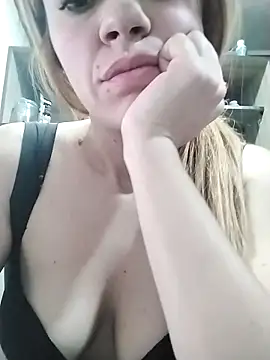 KATA BLONDE online show from October 2025 05:26:02 PM