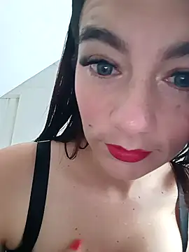 Demy Rhoades online show from October 2025 02:14:01 PM