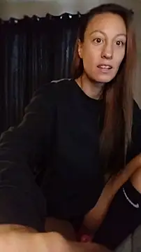 AnneNay online show from April 2026 12:33:01 AM