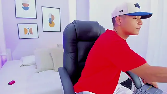 Ricky Owens1 online show from November 2025 08:31:01 PM