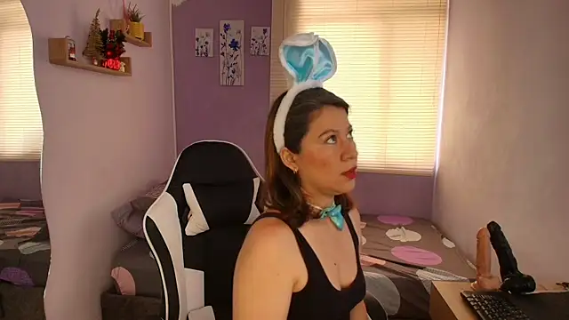 Snapshot of luna_desiree chatting on November 2025 09:29:02 PM luna desiree online show from November 2025 09:29:02 PM