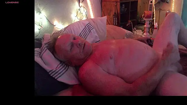 Pussyeat2please online show from February 2026 12:45:02 PM