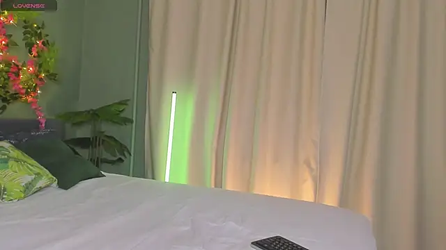 Lisbeth  Salander online show from November 2025 02:33:02 AM