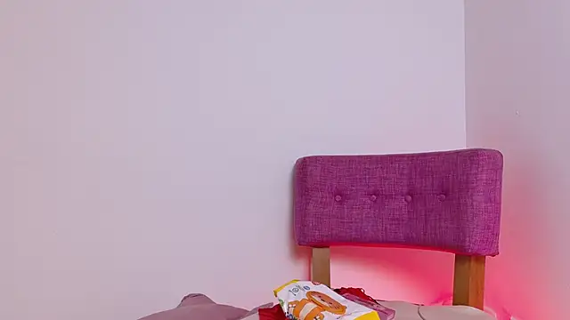 KITY HILL online show from November 2025 04:25:02 AM