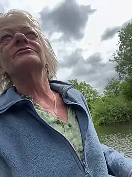 ladyboatlady online show from May 2026 11:39:01 AM