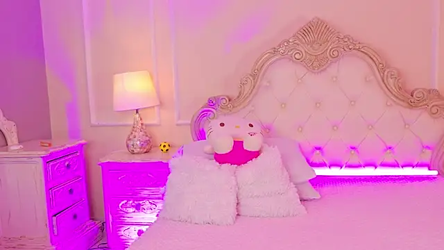 SamantaKane online show from July 2026 03:56:02 AM