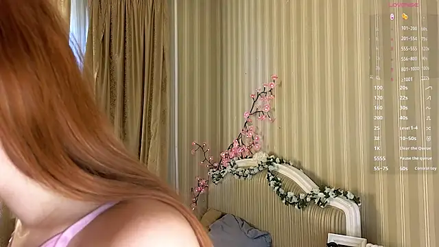 Juuulia  online show from March 2026 12:17:02 PM