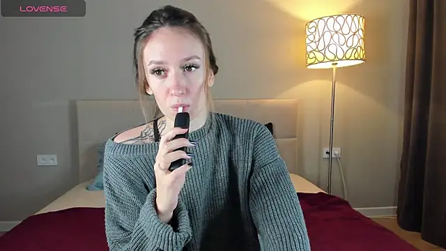 cutienaughtygirl online show from October 2025 11:19:01 AM