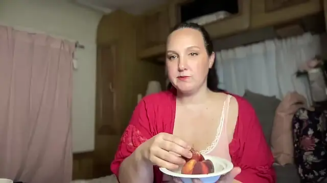 Snapshot of Just_Trudy chatting on September 2025 04:39:02 PM Just Trudy online show from September 2025 04:39:02 PM