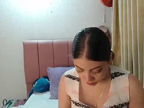 Alaina Blessed online show from October 2025 11:25:01 PM