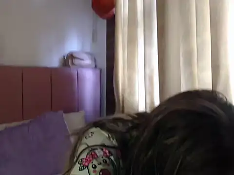 Alaina Blessed online show from November 2025 04:03:01 PM