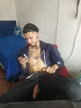 Tattoboy19cm online show from March 2026 06:14:01 PM