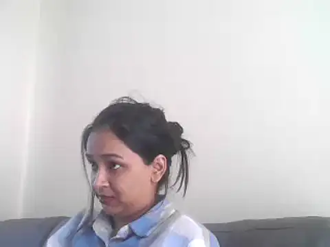 Snapshot of cute_indianxo chatting on October 2025 11:40:01 AM cute indianxo online show from October 2025 11:40:01 AM