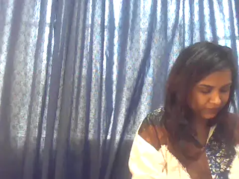 Snapshot of cute_indianxo chatting on October 2025 05:10:01 AM cute indianxo online show from October 2025 05:10:01 AM