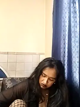 Snapshot of cute_indianxo chatting on May 2026 12:03:02 PM cute indianxo online show from May 2026 12:03:02 PM