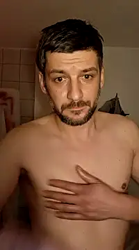 Snapshot of a7ex chatting on January 2025 01:42:02 AM a7ex online show from January 2025 01:42:02 AM