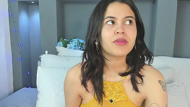 MaiaaCandy online show from September 2025 03:38:02 AM