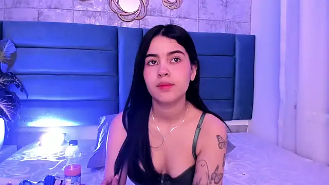 Snapshot of MaiaaCandy chatting on February 2026 09:27:01 PM MaiaaCandy online show from February 2026 09:27:01 PM