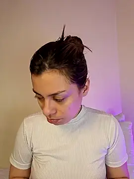 AmaiaSalvatore online show from November 2025 09:26:01 PM