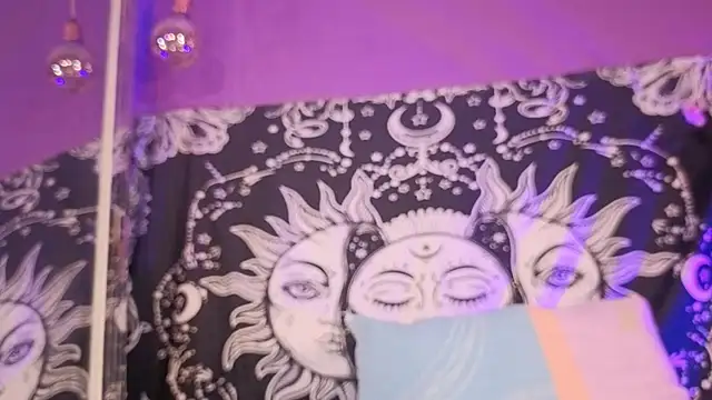 Gaia Gatex online show from January 2026 12:31:01 PM