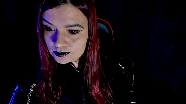 Snapshot of Moon_Dark520 chatting on November 2025 03:50:01 AM Moon Dark520 online show from November 2025 03:50:01 AM