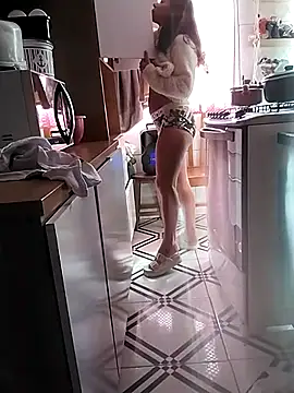 dyjaA online show from October 2025 12:16:01 PM