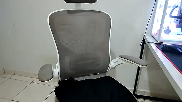 Snapshot of isabelly08ty chatting on July 2026 10:47:02 PM isabelly08ty online show from July 2026 10:47:02 PM