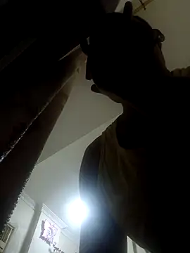 Snapshot of Trade010 chatting on November 2025 03:55:01 PM Trade010 online show from November 2025 03:55:01 PM