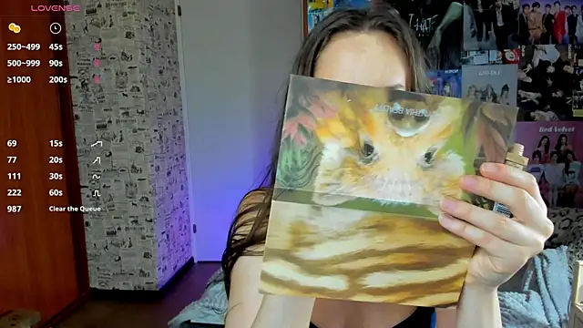 LucyRose3 online show from September 2025 04:14:02 AM