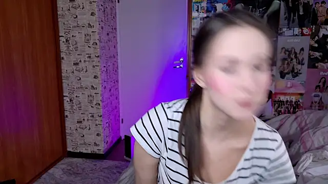 LucyRose3 online show from November 2025 02:19:01 PM