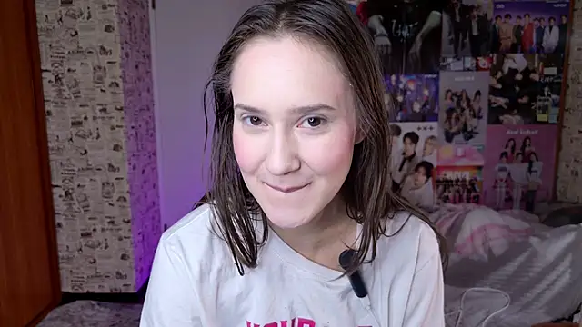 LucyRose3 online show from December 2025 03:41:02 PM