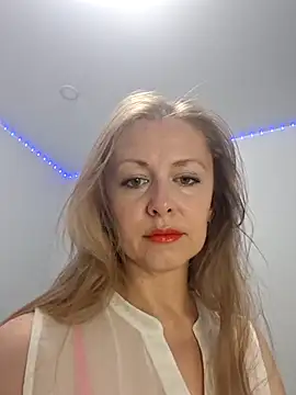VChelsiV online show from August 2026 07:27:01 PM